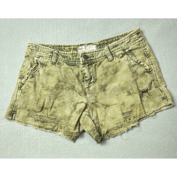 Free People Shorts Women's 0 Jeans Distressed Cut Off Acid Wash Grunge Waist 28 - Picture 1 of 11